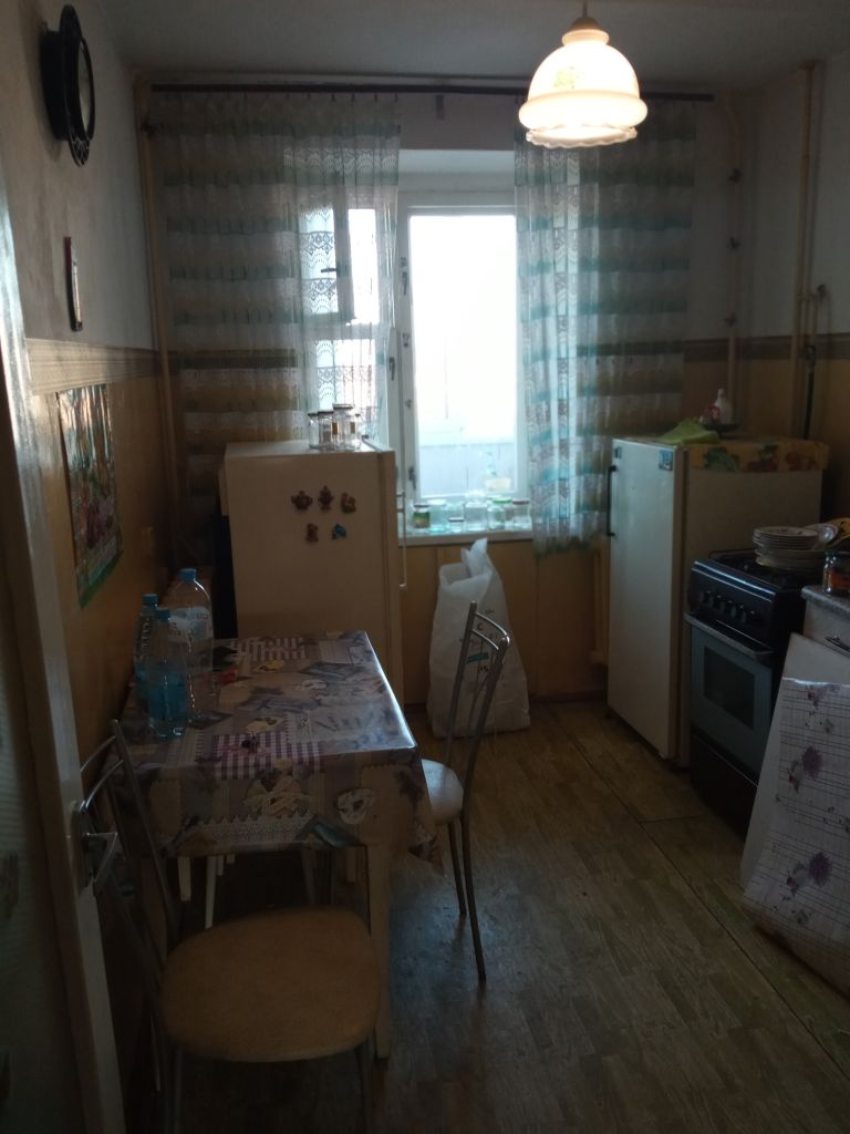 Продажа 2-комнатной квартиры, Бор, Победы ул,  22