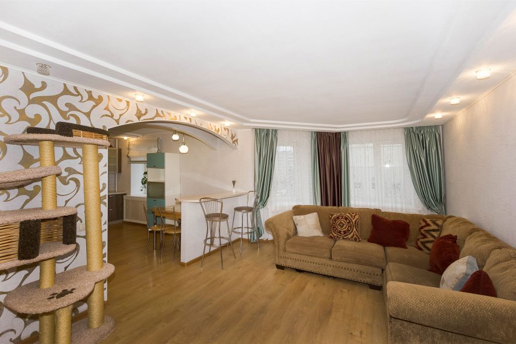 Продажа 3-комнатной квартиры, Владимир, Чайковского ул,  25а