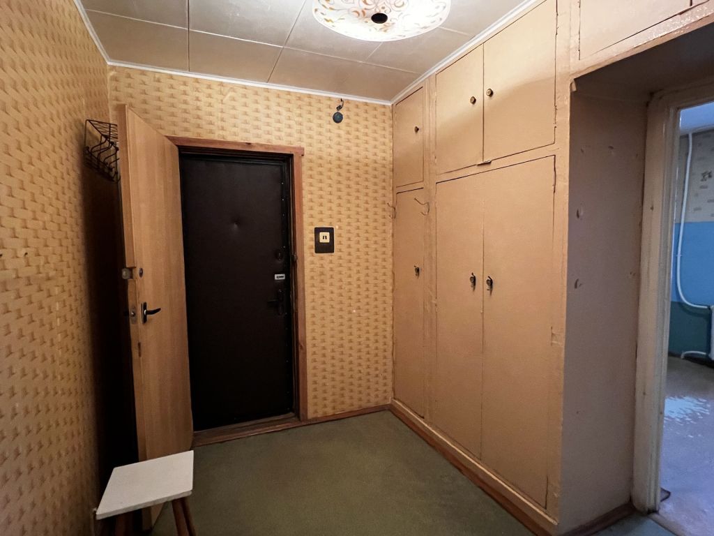 Продажа 3-комнатной квартиры, Собинка, Центральная ул,  20