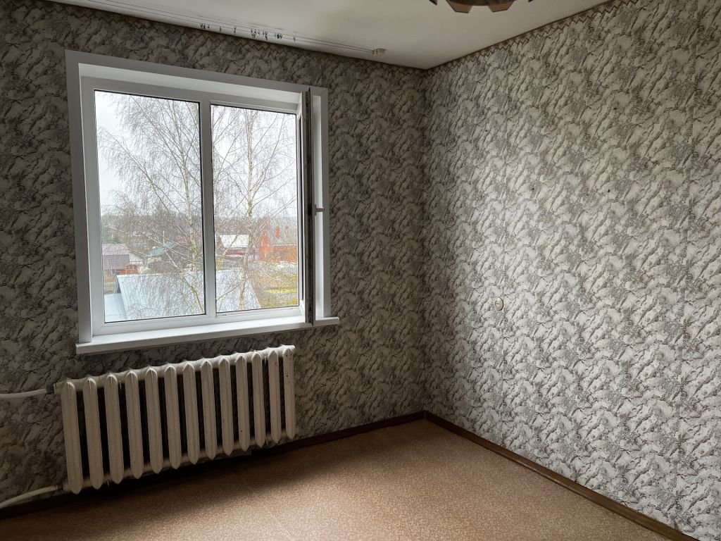 Продажа 3-комнатной квартиры, Собинка, Центральная ул,  20