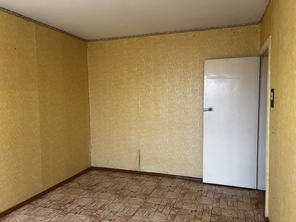 Продажа 3-комнатной квартиры, Собинка, Центральная ул,  20