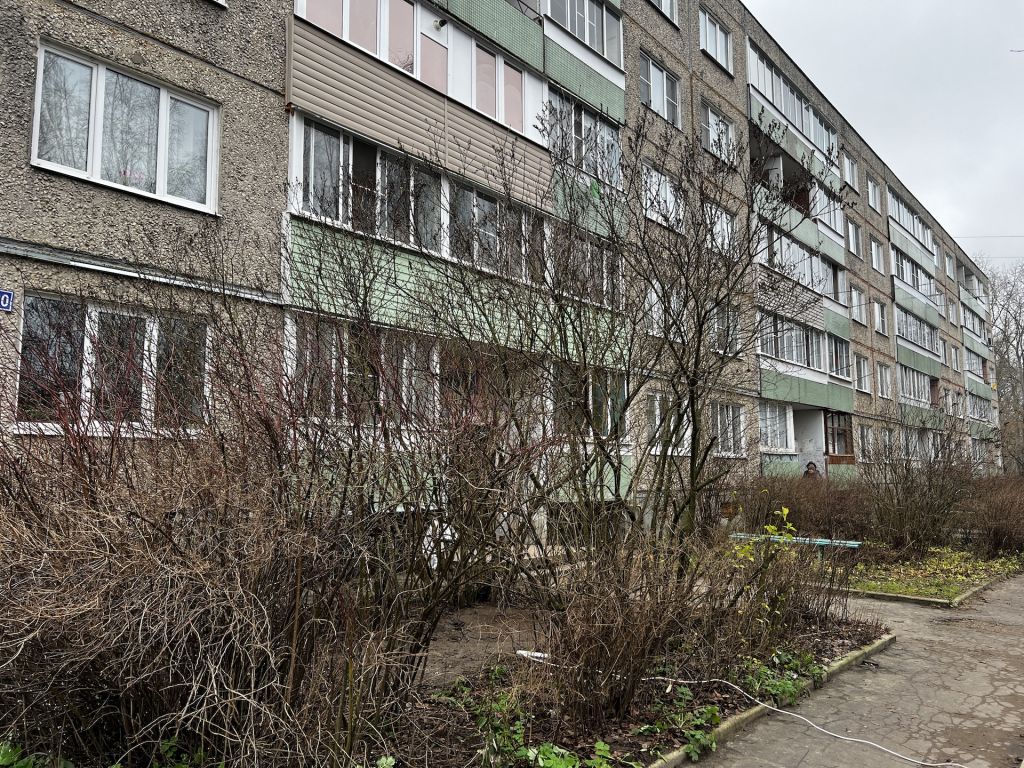 Продажа 3-комнатной квартиры, Собинка, Центральная ул,  20