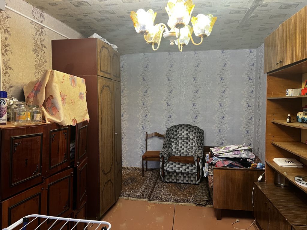 Продажа 3-комнатной квартиры, им Максима Горького, Морозова,  8