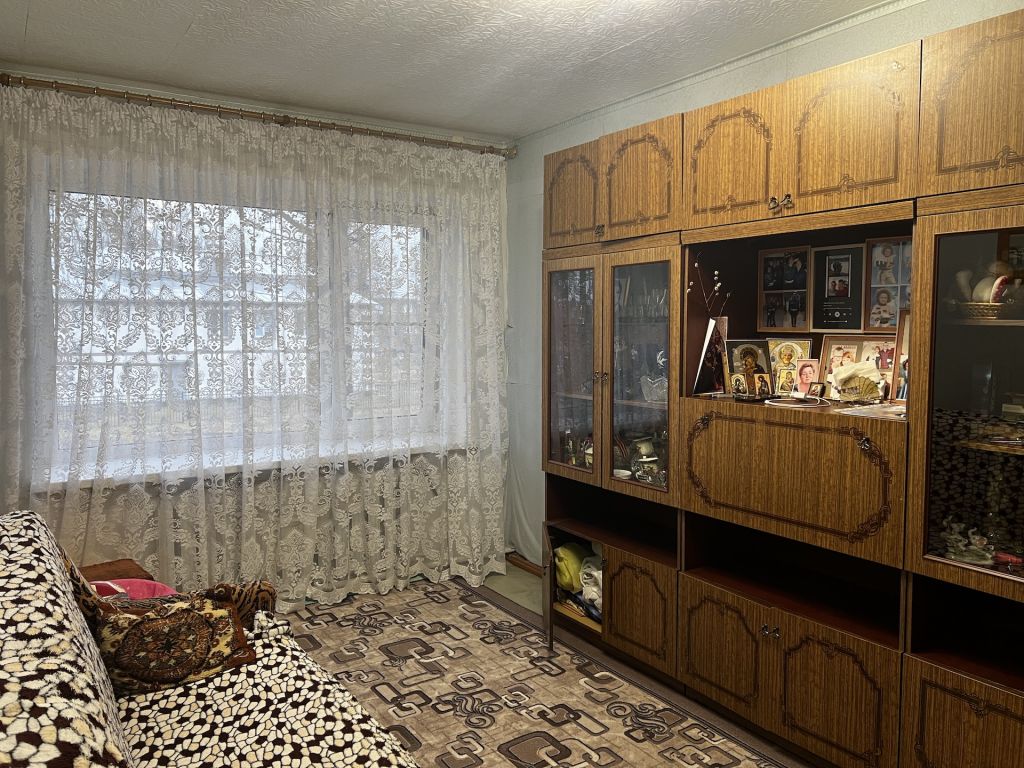 Продажа 3-комнатной квартиры, им Максима Горького, Морозова,  8