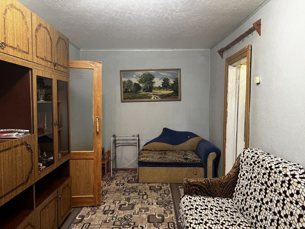 Продажа 3-комнатной квартиры, им Максима Горького, Морозова,  8