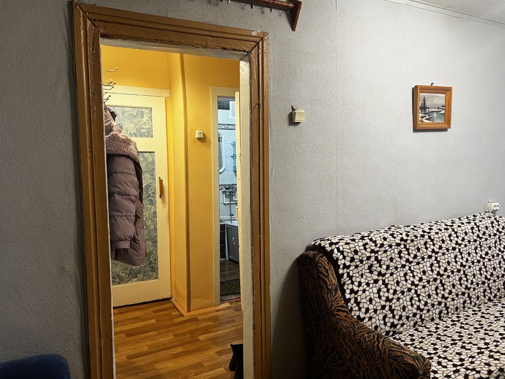 Продажа 3-комнатной квартиры, им Максима Горького, Морозова,  8