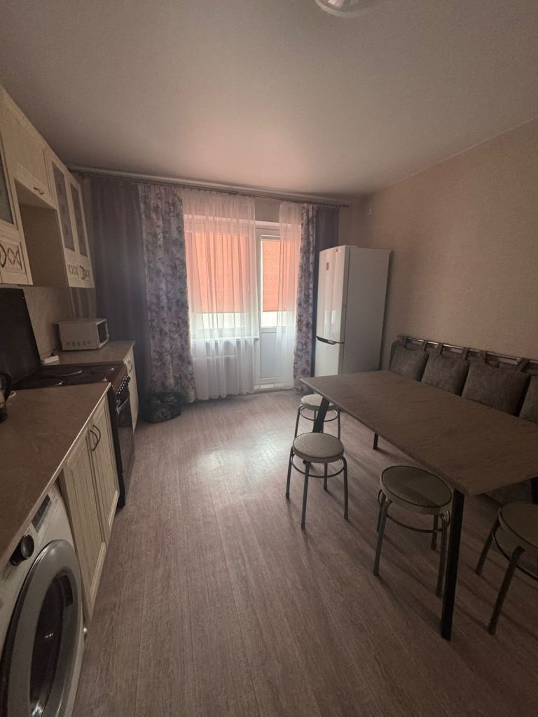 Аренда 1-комнатной квартиры, Ростов-на-Дону, Дмитрия Петрова ул,  6