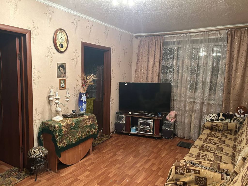 Продажа 4-комнатной квартиры, Дзержинск, Сухаренко ул,  5