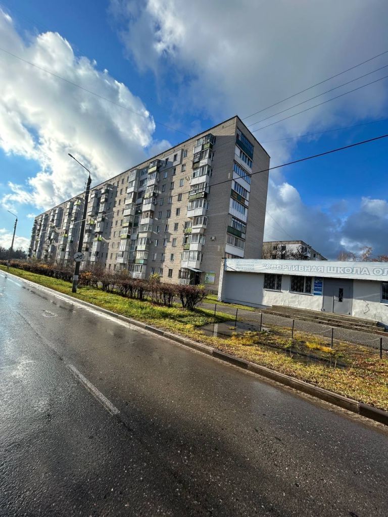 Продажа 4-комнатной квартиры, Дзержинск, Химиков б-р,  8/14