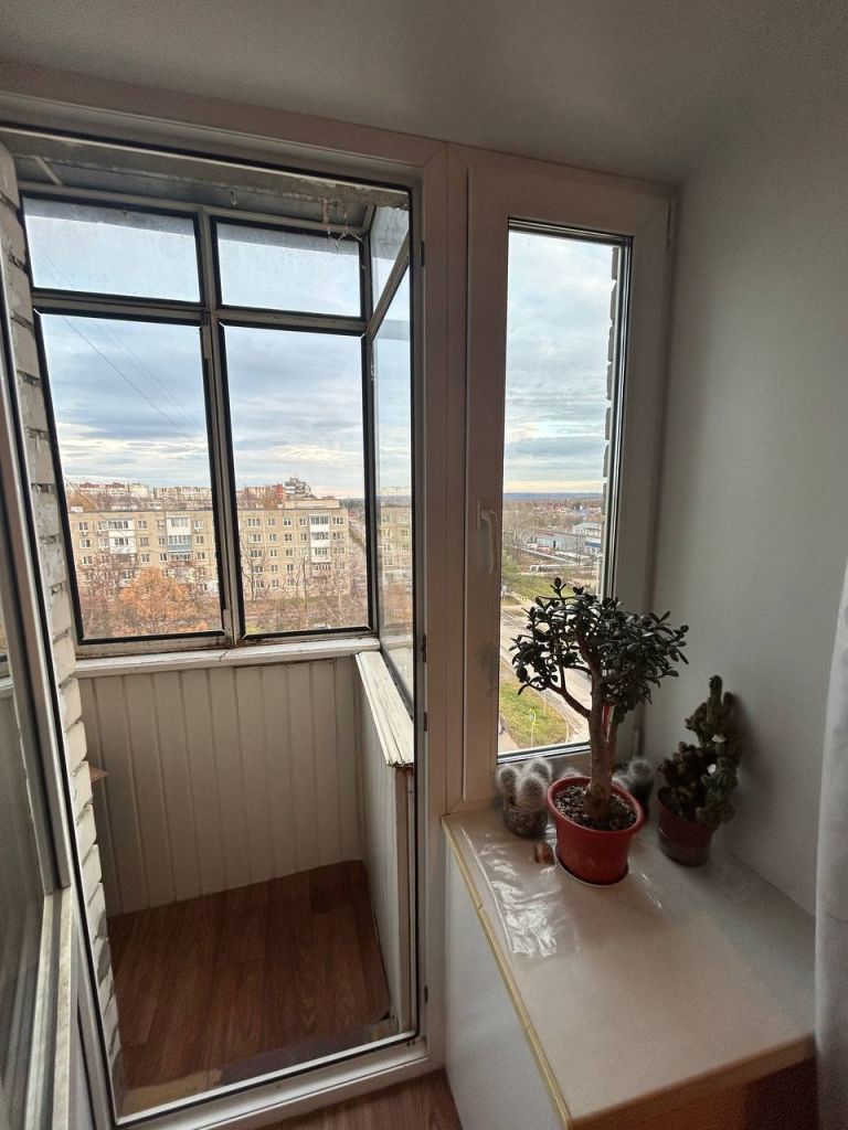 Продажа 4-комнатной квартиры, Дзержинск, Химиков б-р,  8/14