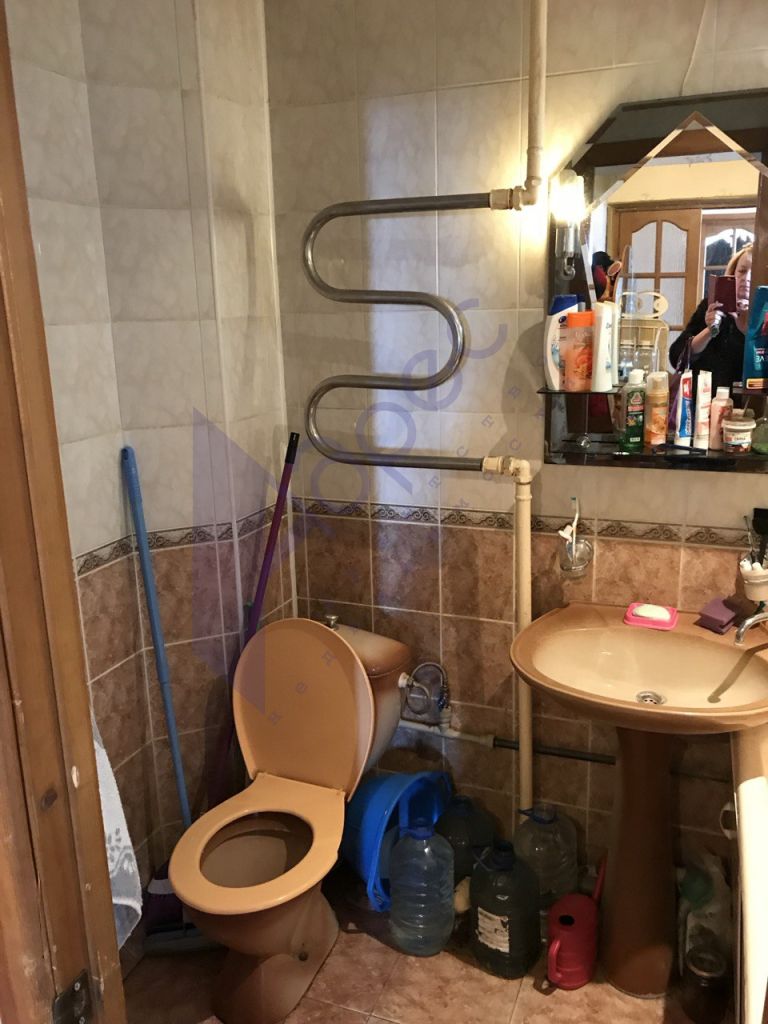 Продажа комнаты, 7м <sup>2</sup>, Нижний Новгород, 60-летия Октября б-р,  26