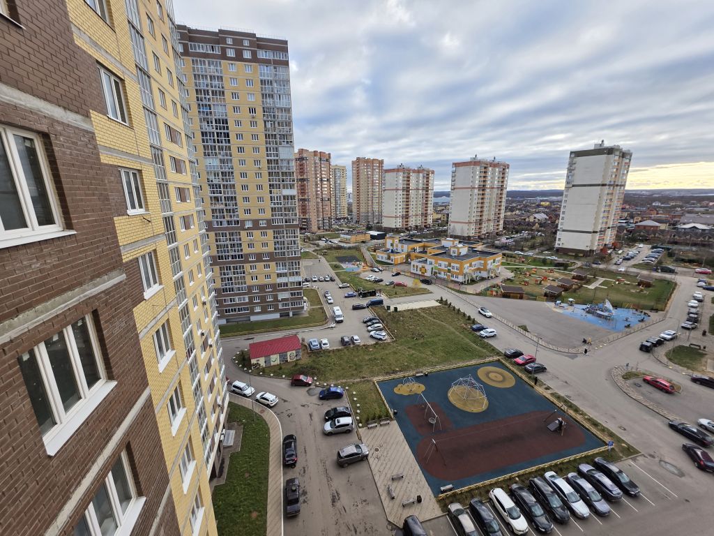 Продажа 3-комнатной новостройки, Тверь, Оснабрюкская ул,  22