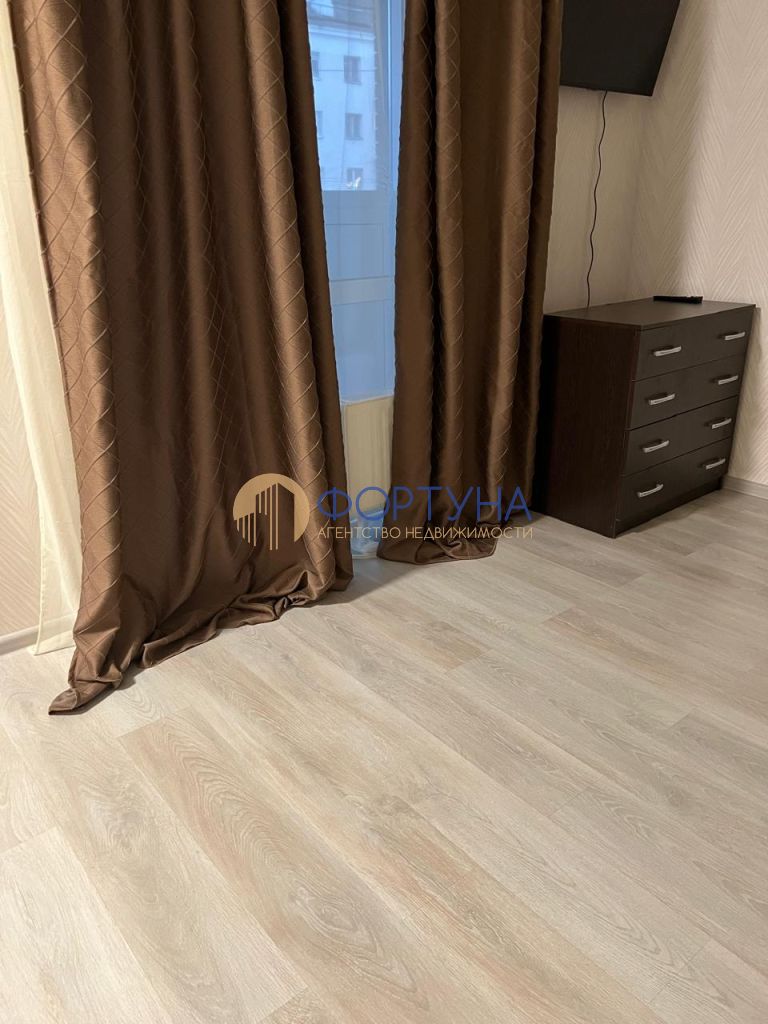 Продажа 1-комнатной квартиры, Белгород, Попова ул,  31