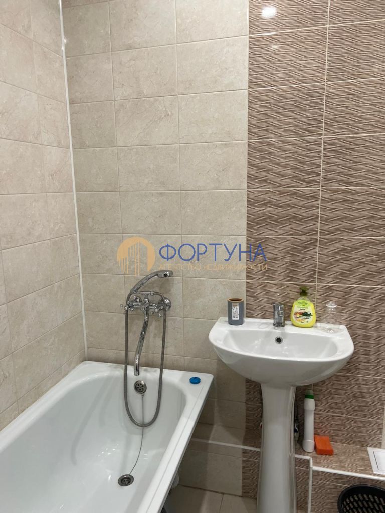 Продажа 1-комнатной квартиры, Белгород, Попова ул,  31