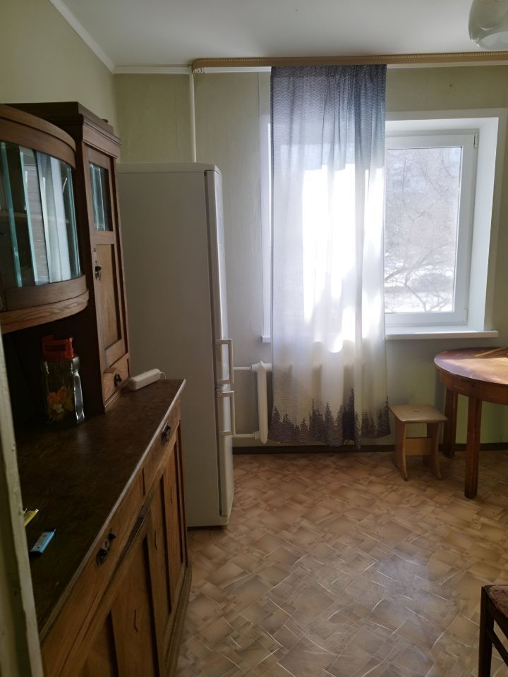 Продажа 1-комнатной квартиры, Саратов, Тархова ул,  3