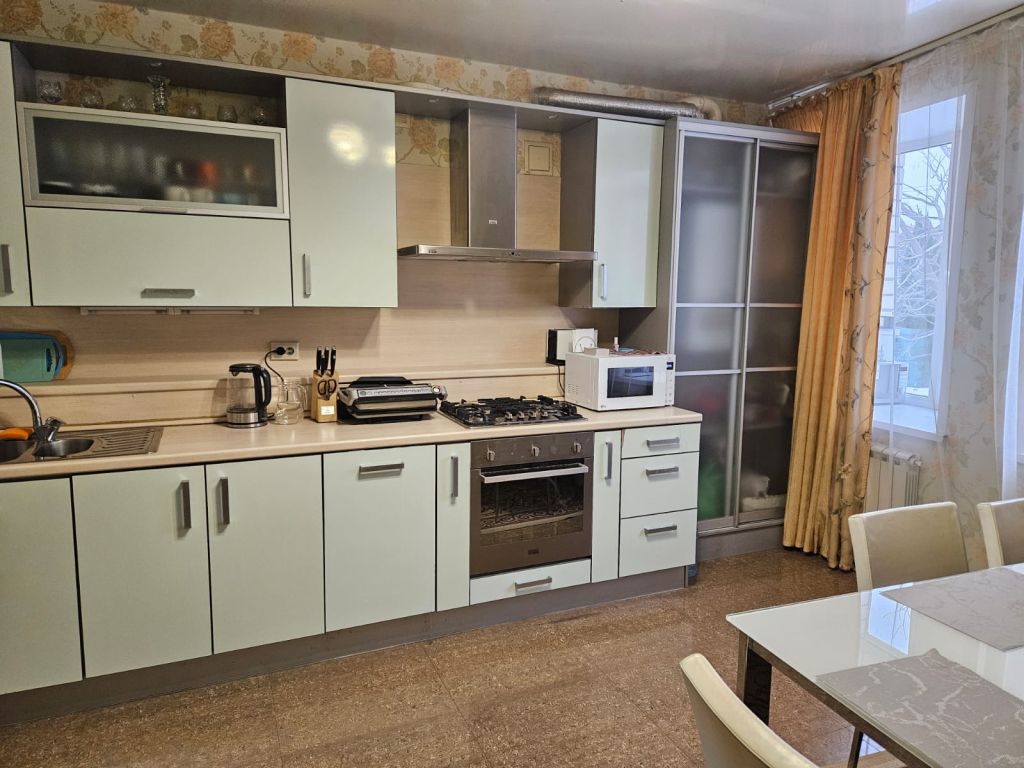 Продажа 2-комнатной квартиры, Кострома, Стопани ул,  42