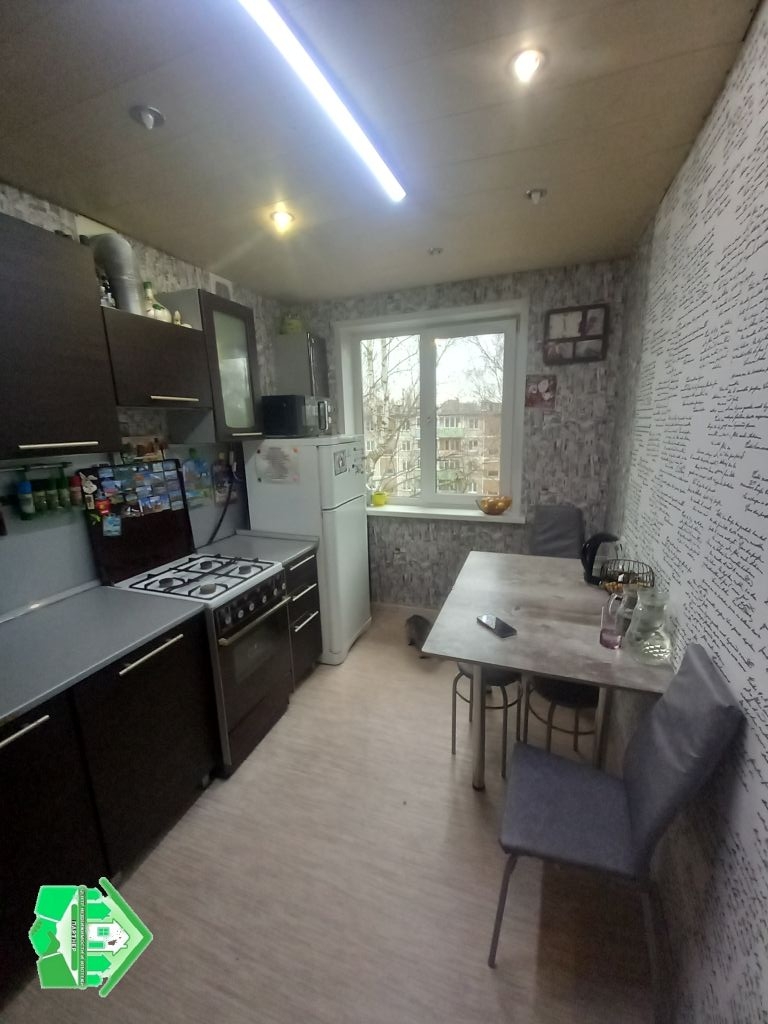 Продажа 2-комнатной квартиры, Ярославль, Дзержинского пр-кт,  65