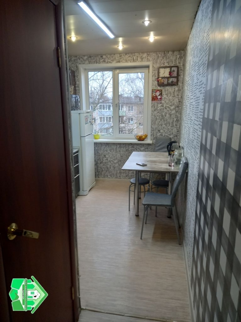 Продажа 2-комнатной квартиры, Ярославль, Дзержинского пр-кт,  65