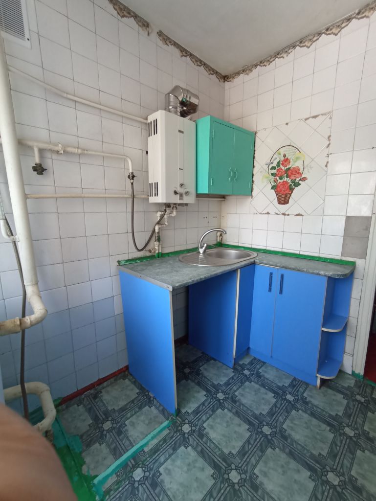 Продажа 3-комнатной квартиры, Батайск, Городской пер,  9