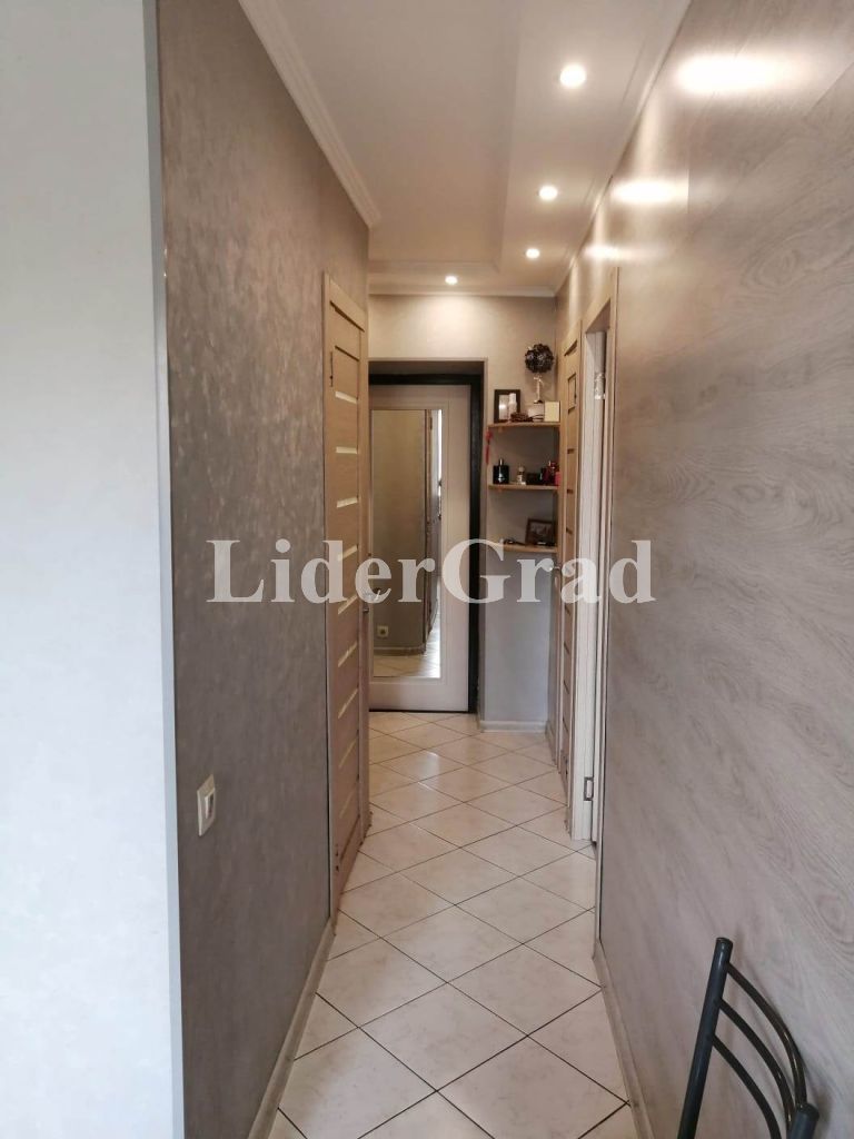 Продажа 2-комнатной квартиры, Ярославль, Матросова проезд,  11