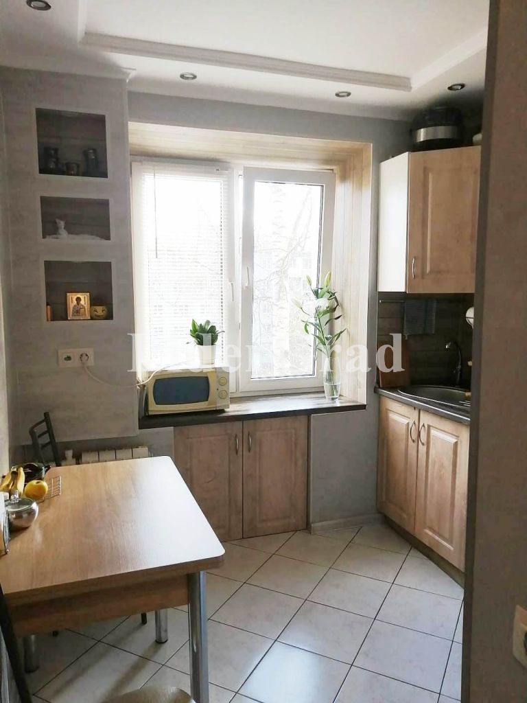 Продажа 2-комнатной квартиры, Ярославль, Матросова проезд,  11