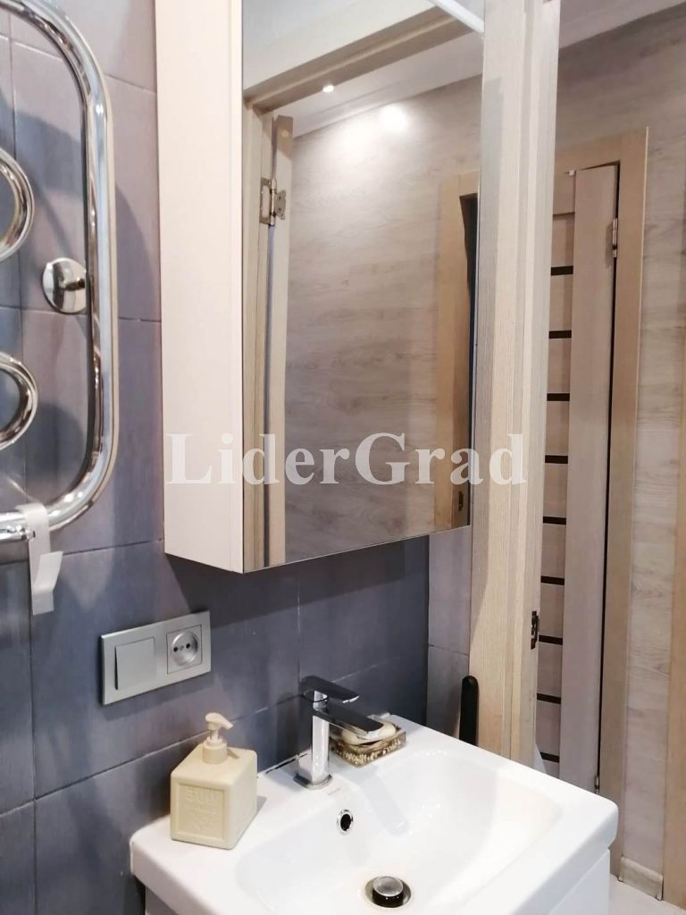 Продажа 2-комнатной квартиры, Ярославль, Матросова проезд,  11