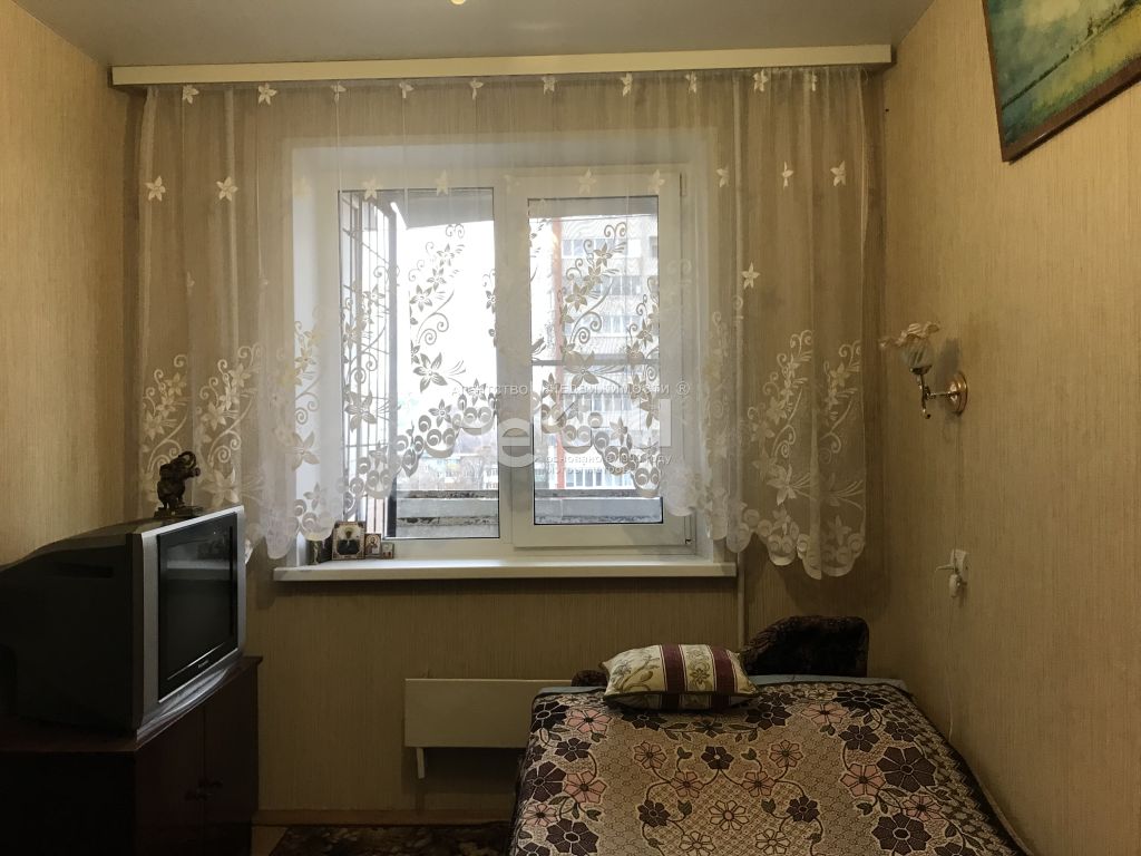 Продажа 4-комнатной квартиры, Нижний Новгород, Героя Советского Союза Прыгунова ул,  27