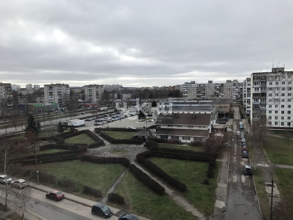 Продажа 4-комнатной квартиры, Нижний Новгород, Героя Советского Союза Прыгунова ул,  27