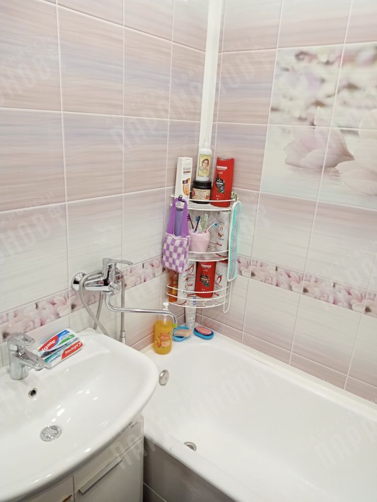 Продажа 2-комнатной квартиры, Тверь, Гончаровой ул,  8