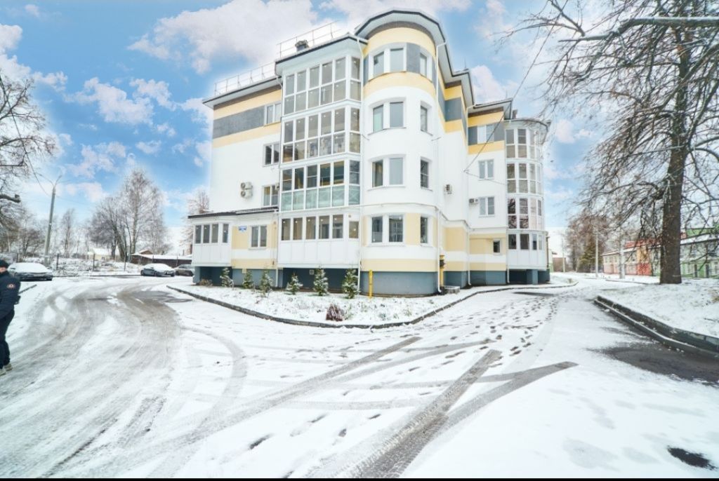 Продажа 2-комнатной квартиры, Ярославль, Стопани ул,  40А