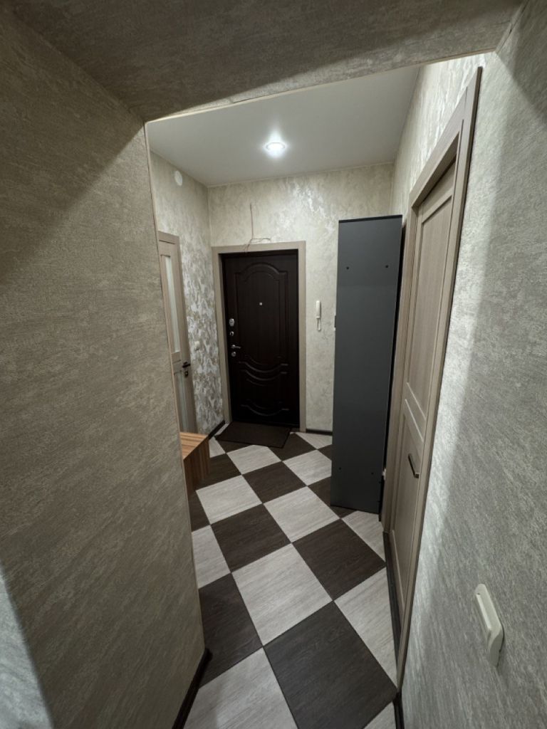 Продажа 1-комнатной квартиры, Тверь, Гусева б-р,  46