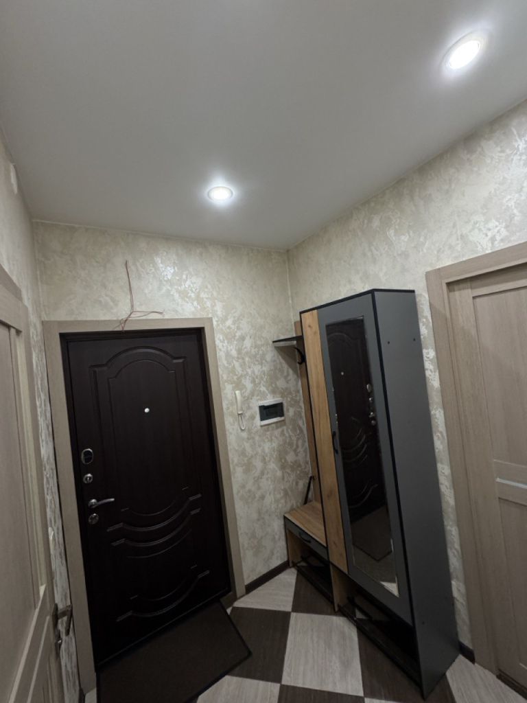 Продажа 1-комнатной квартиры, Тверь, Гусева б-р,  46