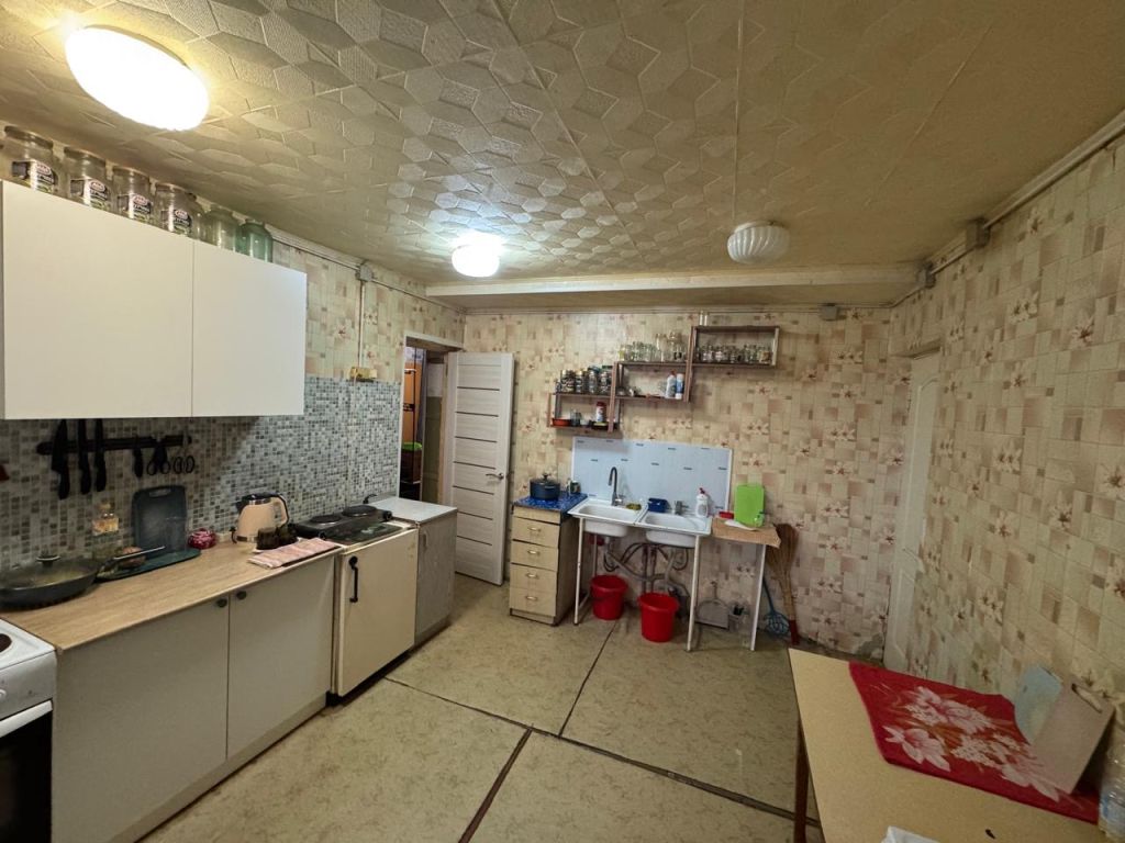 Продажа комнаты, 17м <sup>2</sup>, Иваново, Профессиональная ул,  33