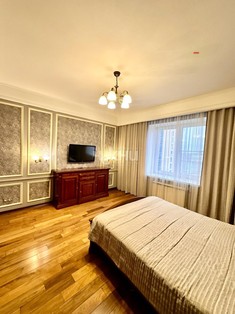 Продажа 3-комнатной квартиры, Нижний Новгород, Коминтерна ул,  139