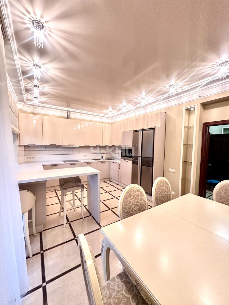 Продажа 3-комнатной квартиры, Нижний Новгород, Коминтерна ул,  139