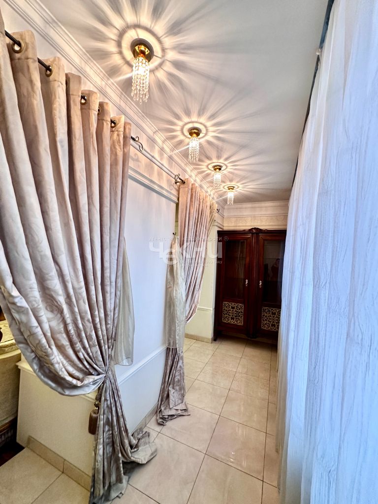 Продажа 3-комнатной квартиры, Нижний Новгород, Коминтерна ул,  139