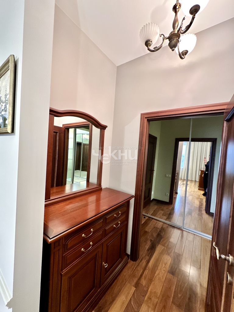 Продажа 3-комнатной квартиры, Нижний Новгород, Коминтерна ул,  139