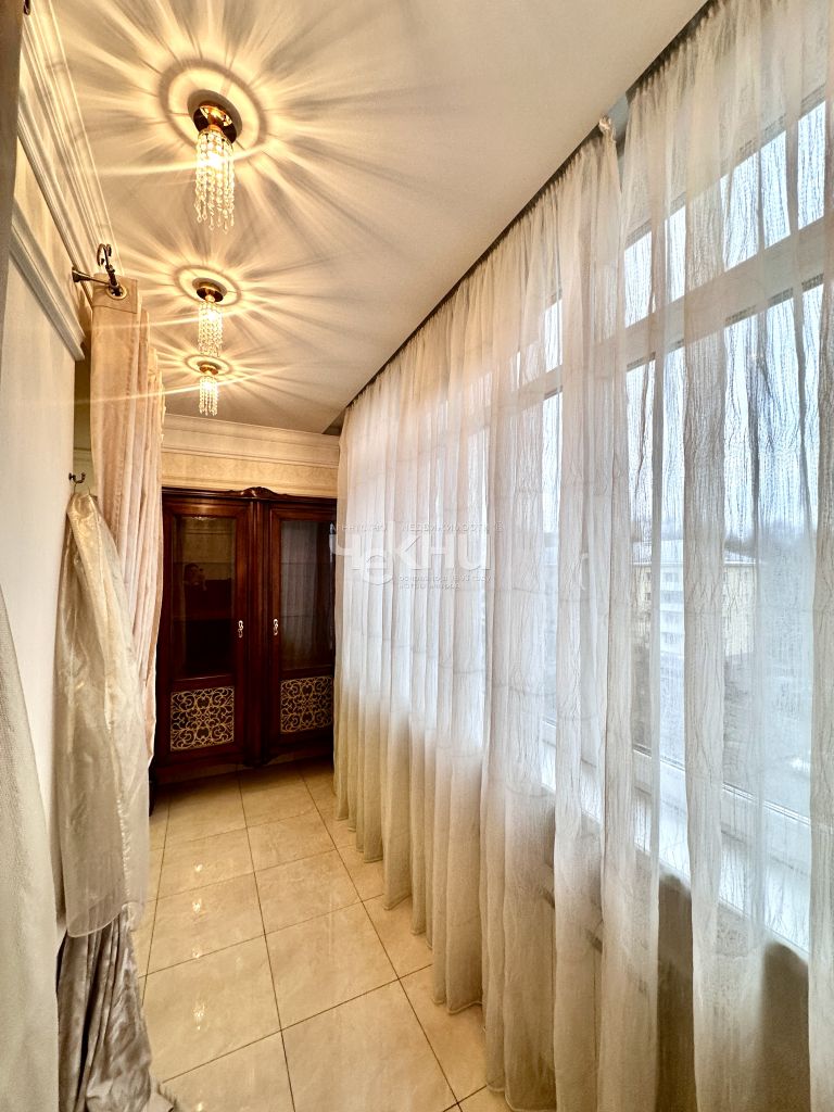 Продажа 3-комнатной квартиры, Нижний Новгород, Коминтерна ул,  139