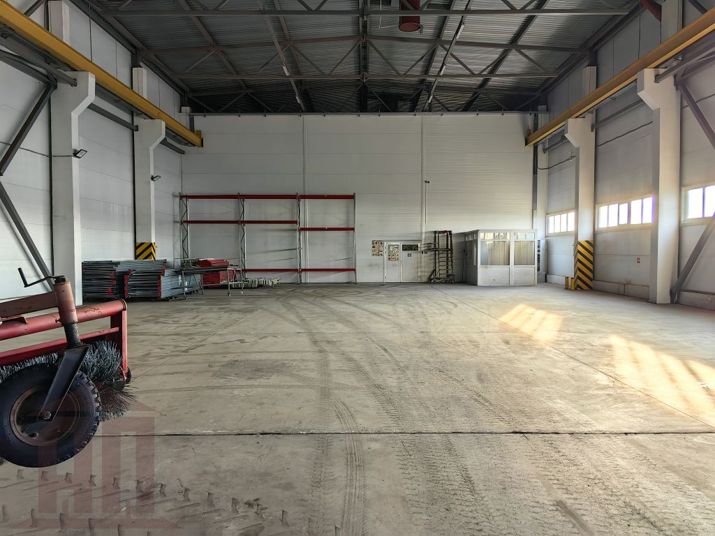 Аренда коммерческой недвижимости, 2850м <sup>2</sup>, Тверь, Серебряковская Пристань ул,  12