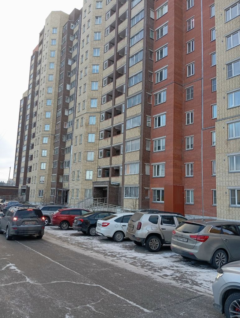 Продажа 2-комнатной квартиры, Вологда, Гагарина ул,  80