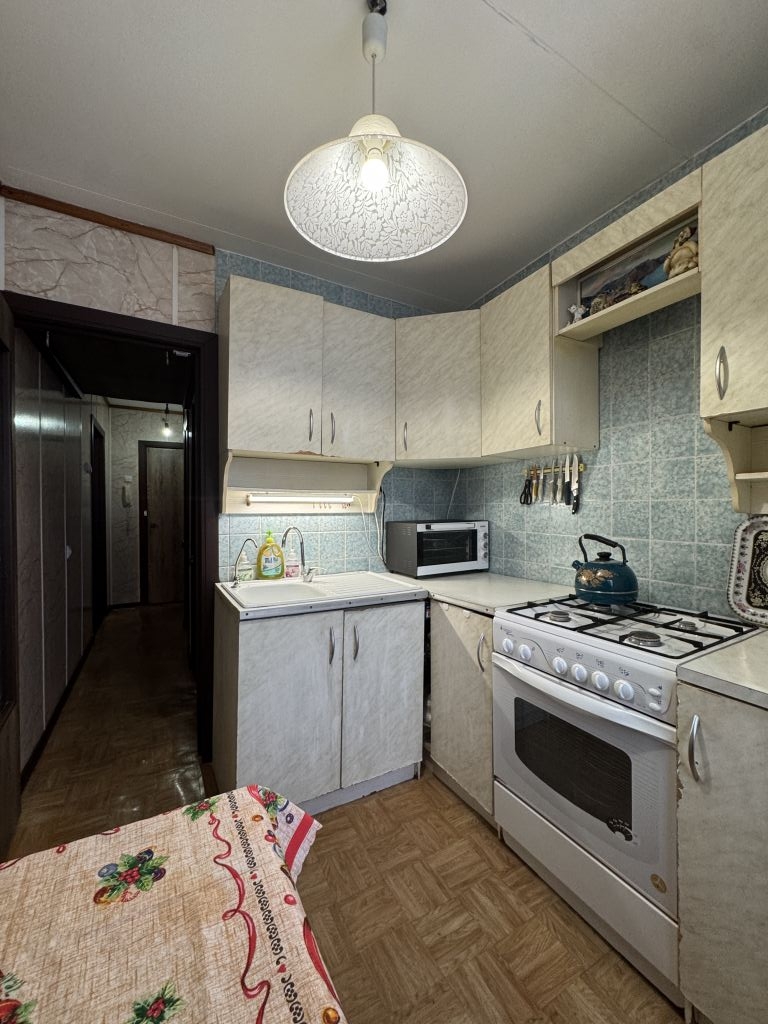 Продажа 1-комнатной квартиры, Саратов, Соколовая ул,  129/141