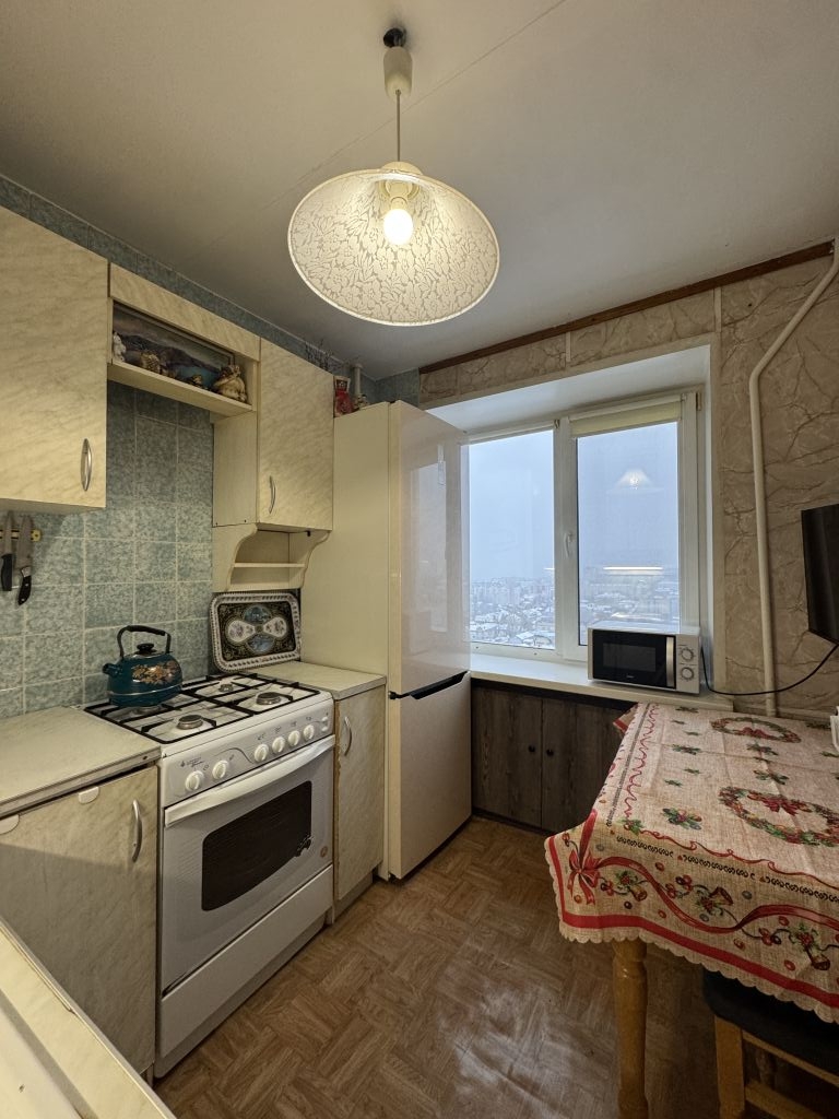 Продажа 1-комнатной квартиры, Саратов, Соколовая ул,  129/141