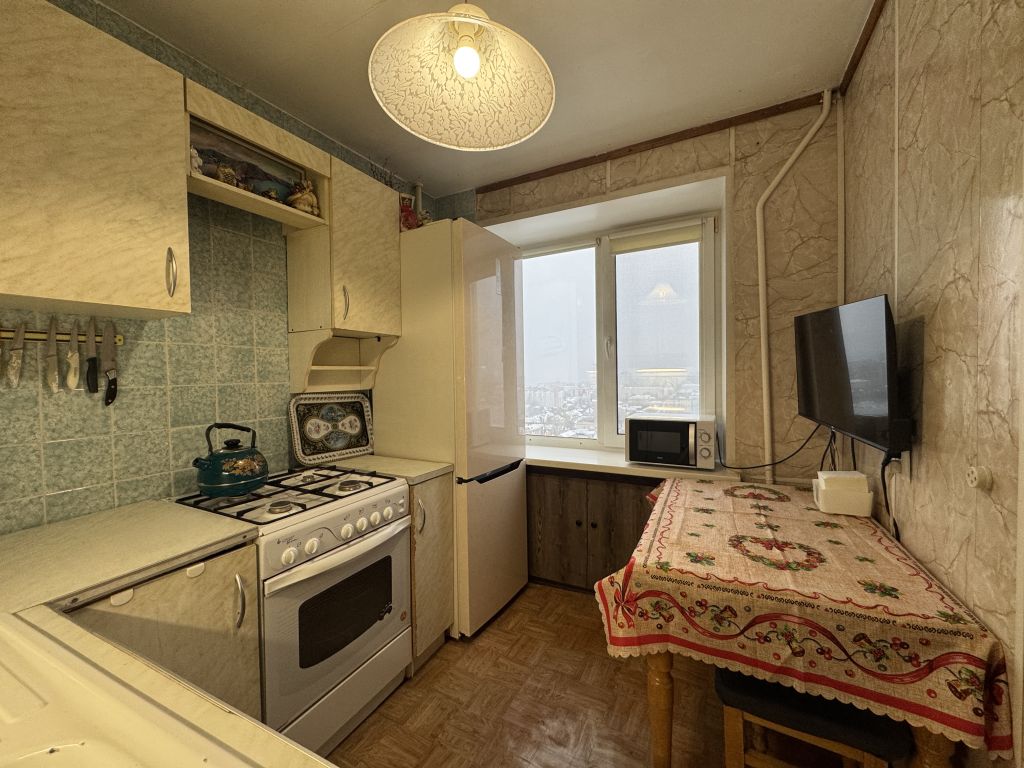 Продажа 1-комнатной квартиры, Саратов, Соколовая ул,  129/141