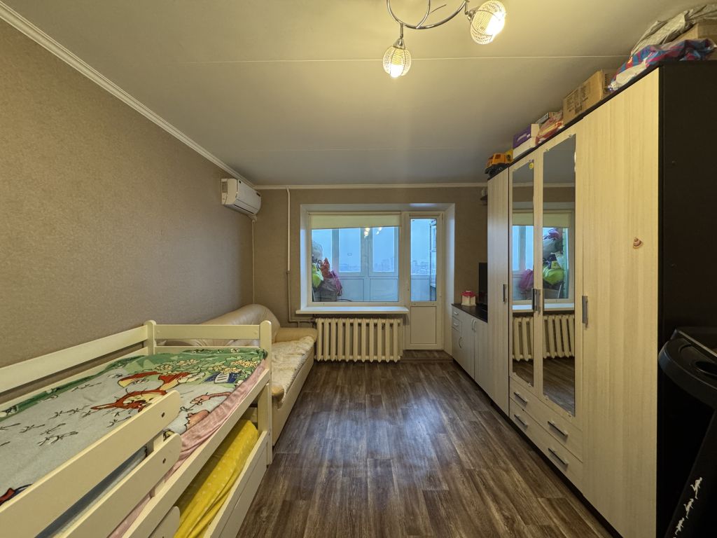 Продажа 1-комнатной квартиры, Саратов, Соколовая ул,  129/141