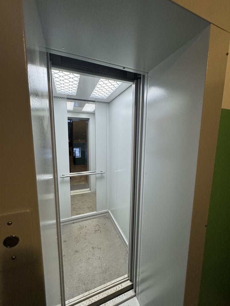 Продажа 1-комнатной квартиры, Саратов, Соколовая ул,  129/141