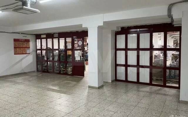 Продажа коммерческой недвижимости, 9000м <sup>2</sup>, Новосмолинский, Танковая,  28