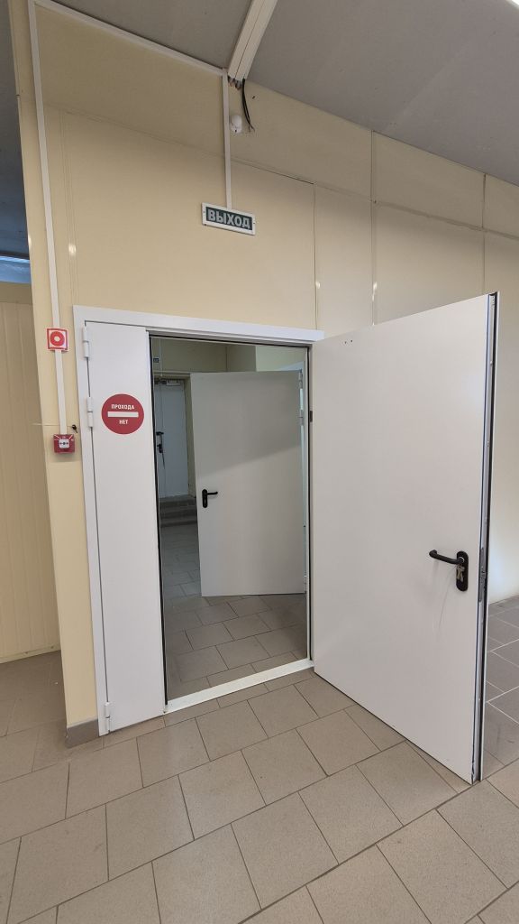 Аренда коммерческой недвижимости, 402м <sup>2</sup>, Новомосковск, Шахтерская ул,  6д