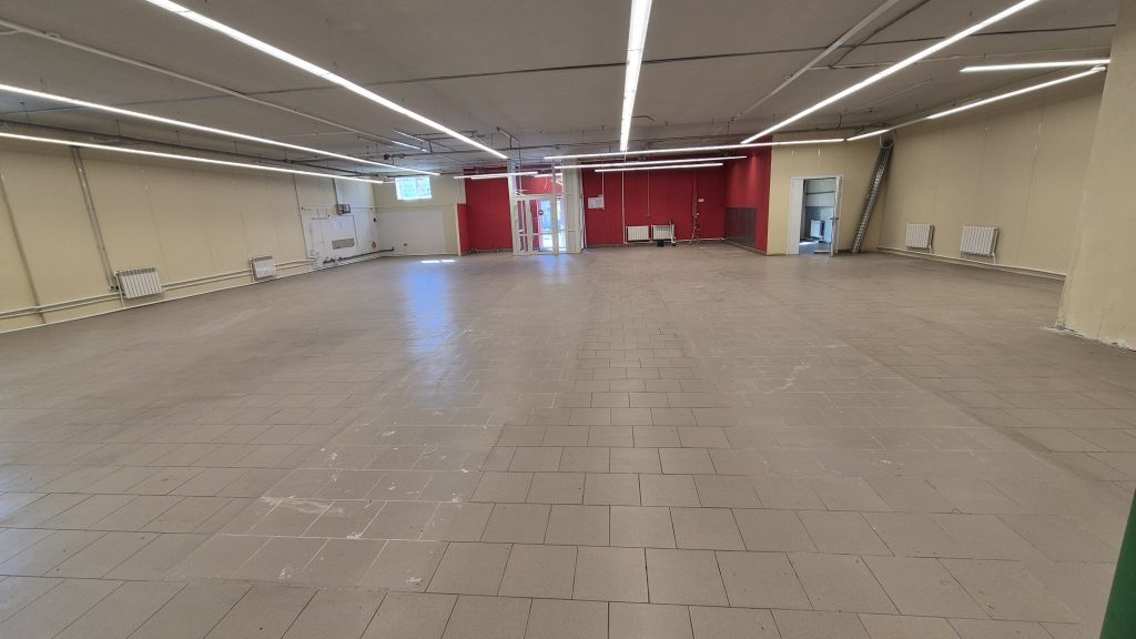 Аренда коммерческой недвижимости, 402м <sup>2</sup>, Новомосковск, Шахтерская ул,  6д