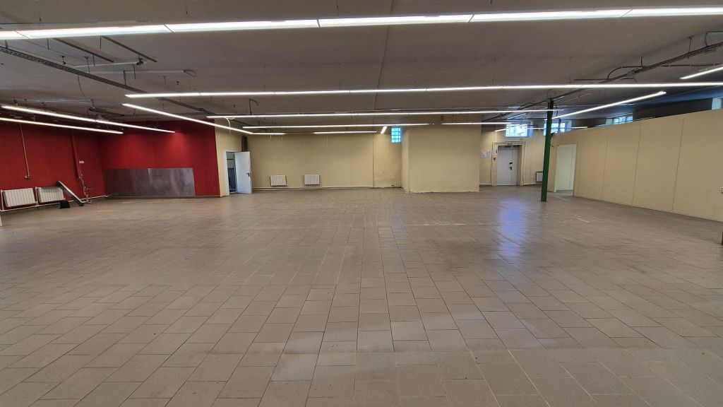 Аренда коммерческой недвижимости, 402м <sup>2</sup>, Новомосковск, Шахтерская ул,  6д