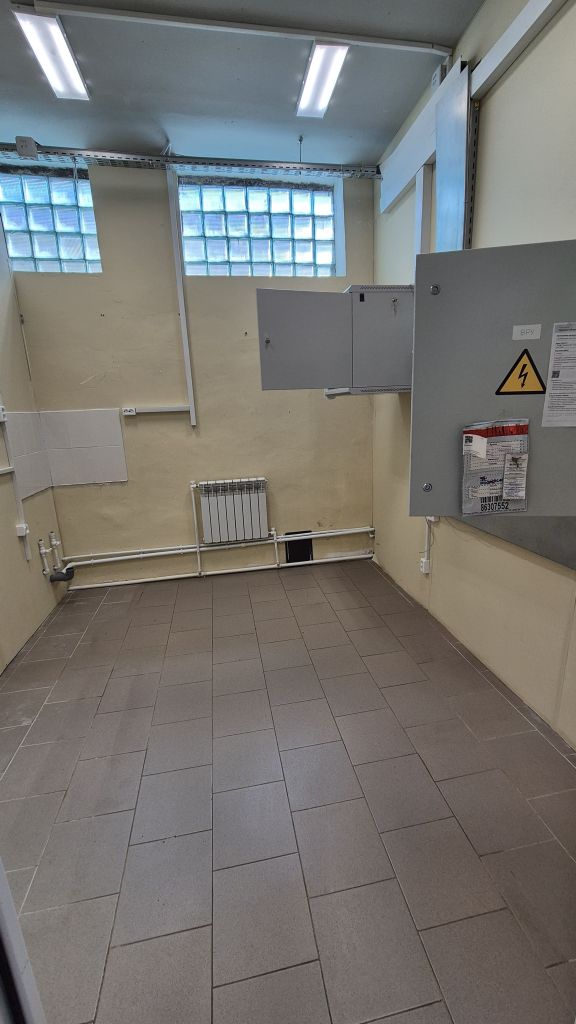 Аренда коммерческой недвижимости, 402м <sup>2</sup>, Новомосковск, Шахтерская ул,  6д